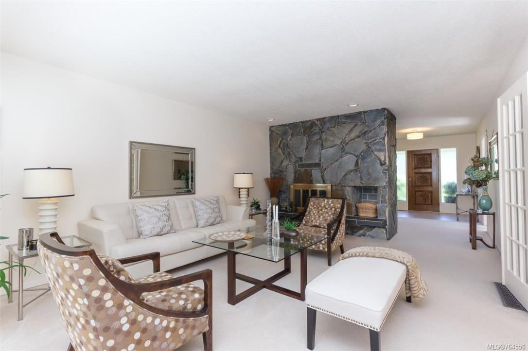 1035 Marchant Rd