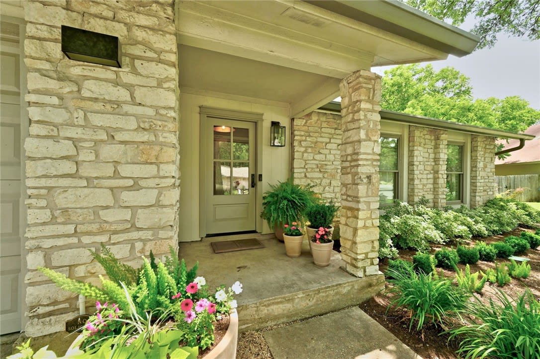 4837 Tr Crest Cir