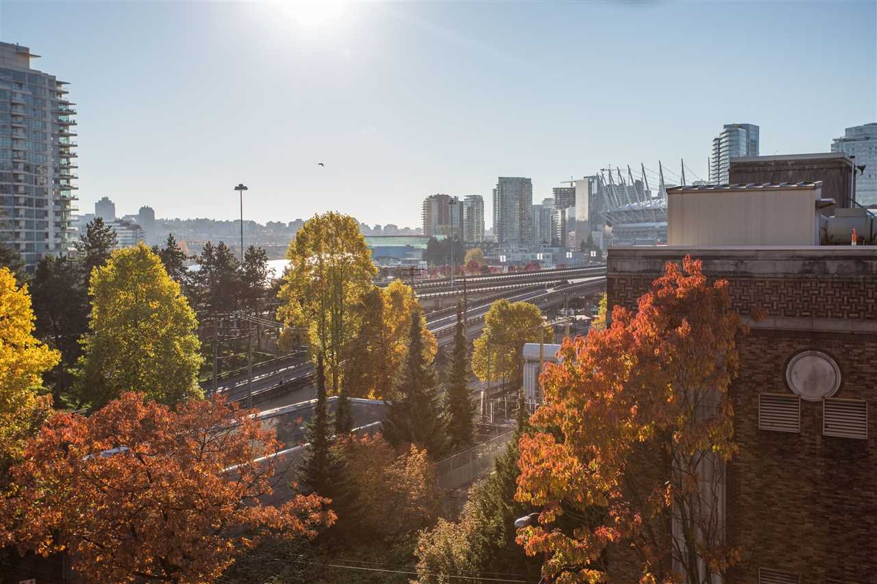 603-718 Main Street, Vancouver