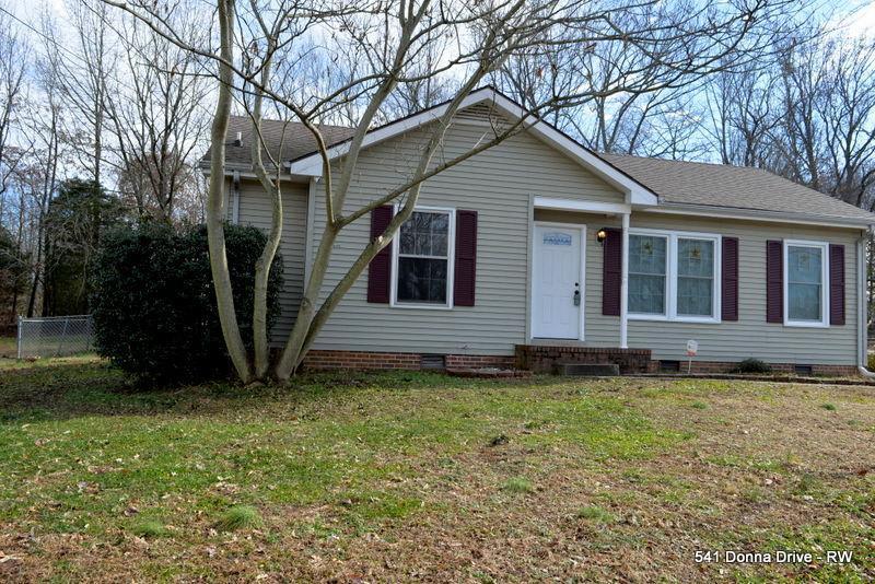 541 Donna Dr