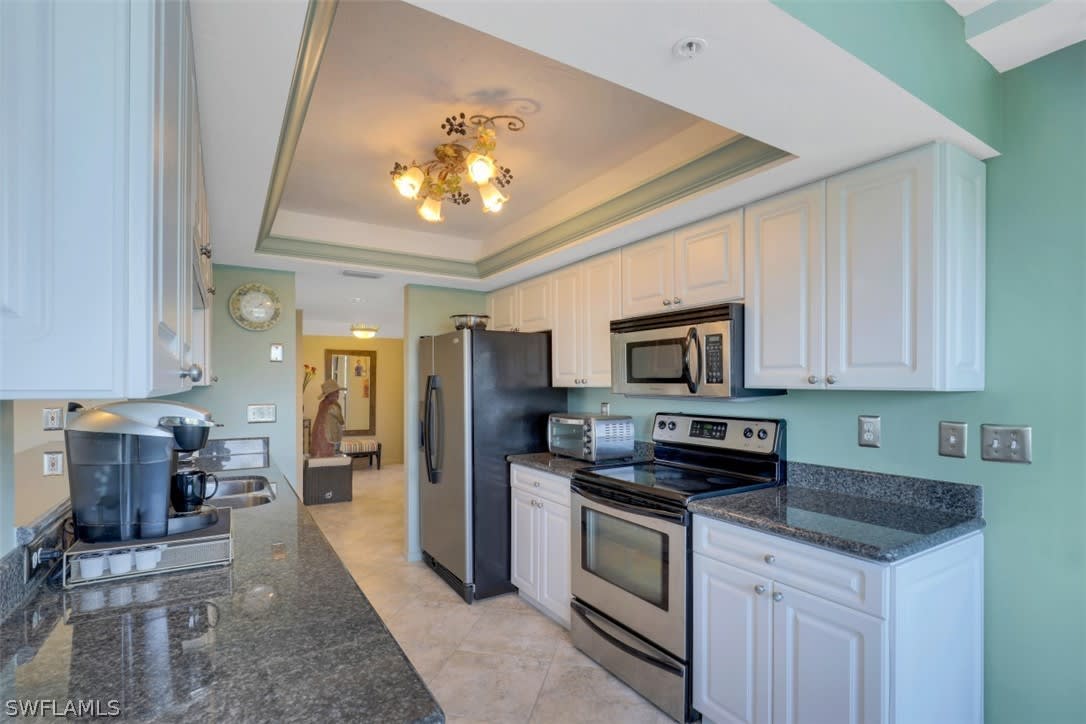 25 BLUEBILL AVE #A-201