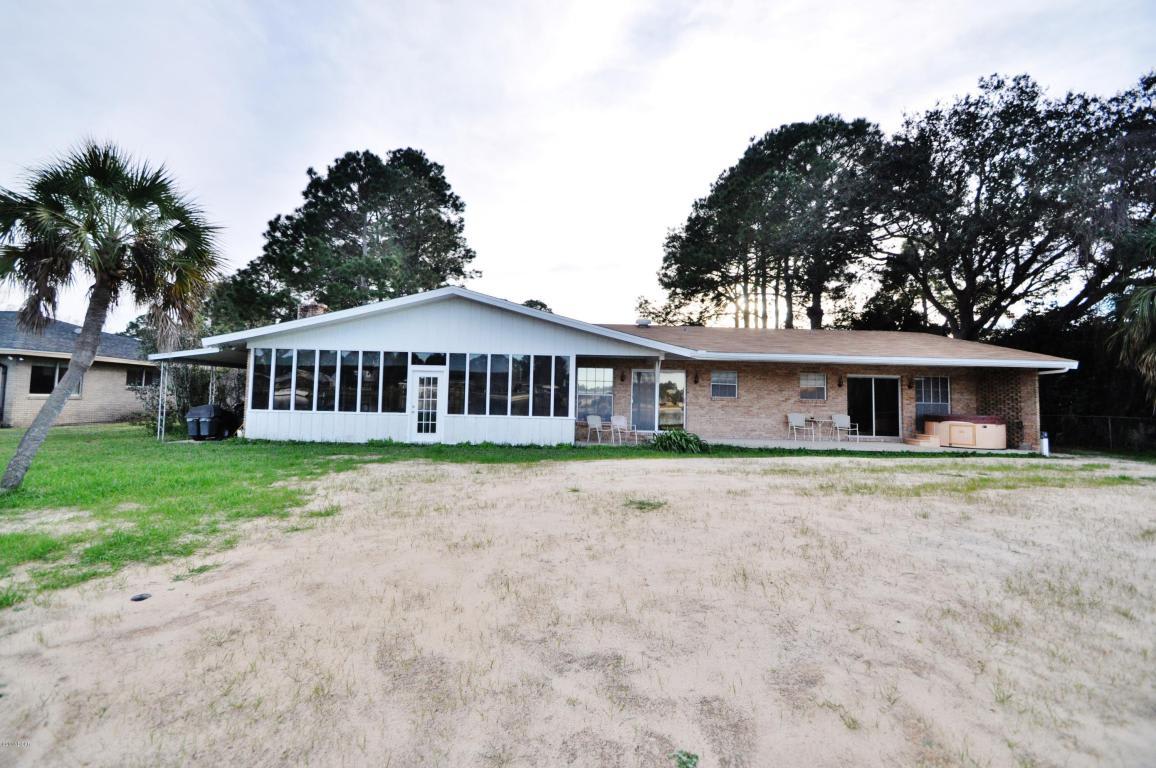 4652 BAYWOOD Drive