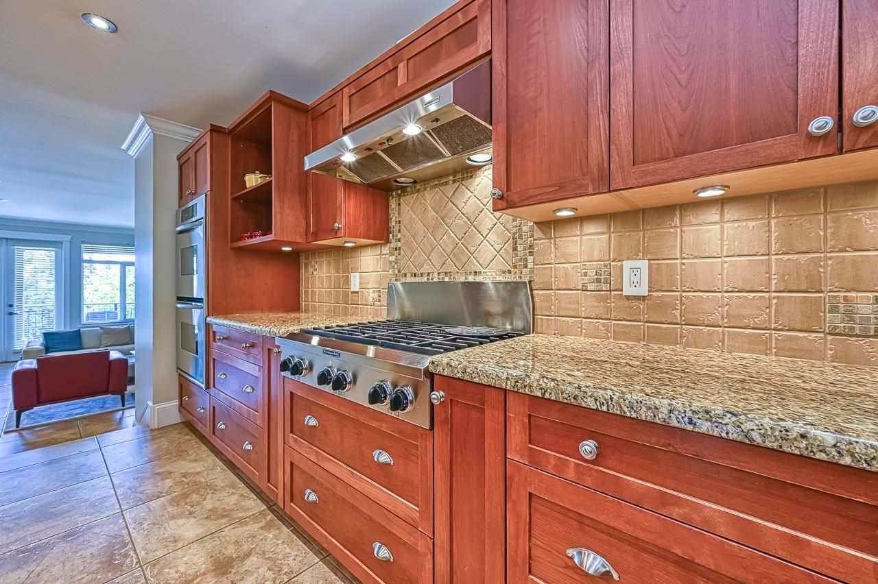 3436 Anne Macdonald Wy