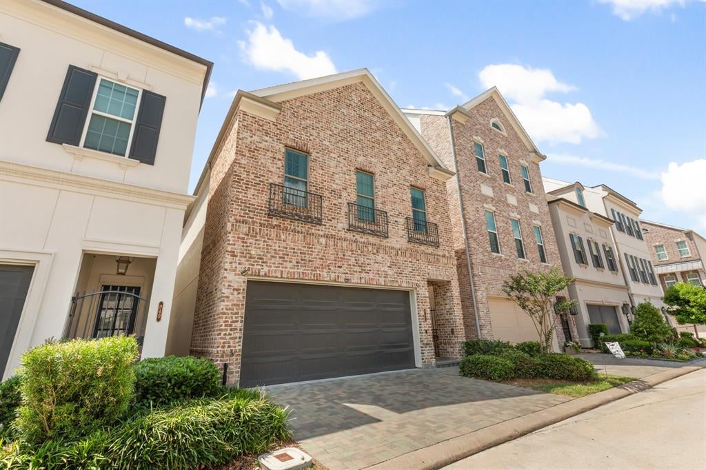 951 Dunleigh Meadows Ln