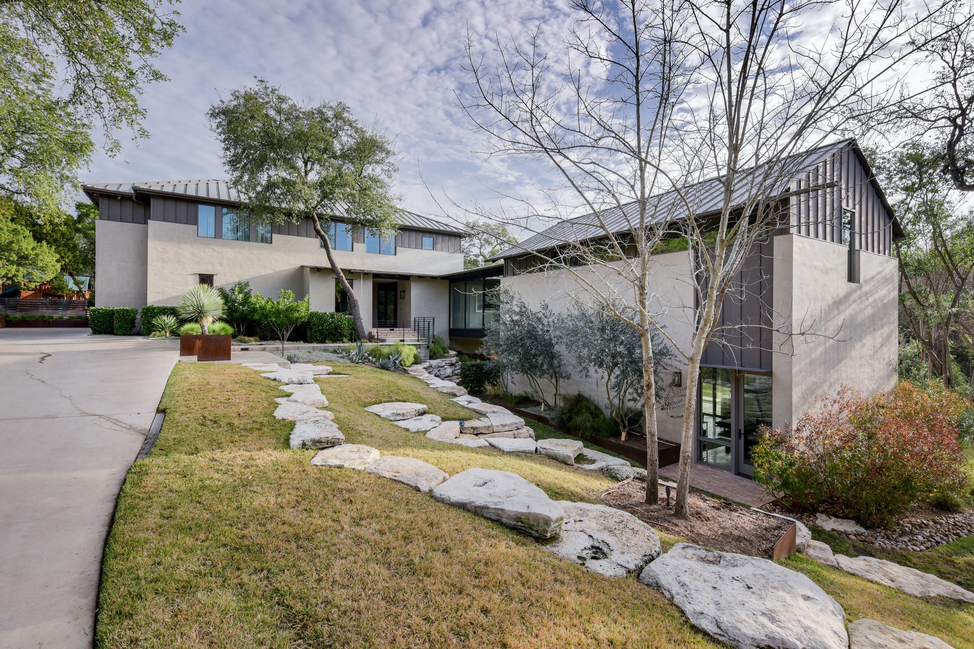 108 Parkwood Court