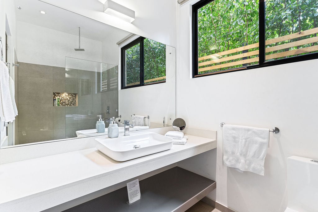 Casa Oasis | Modern Tropical Living Minutes from Tamarindo