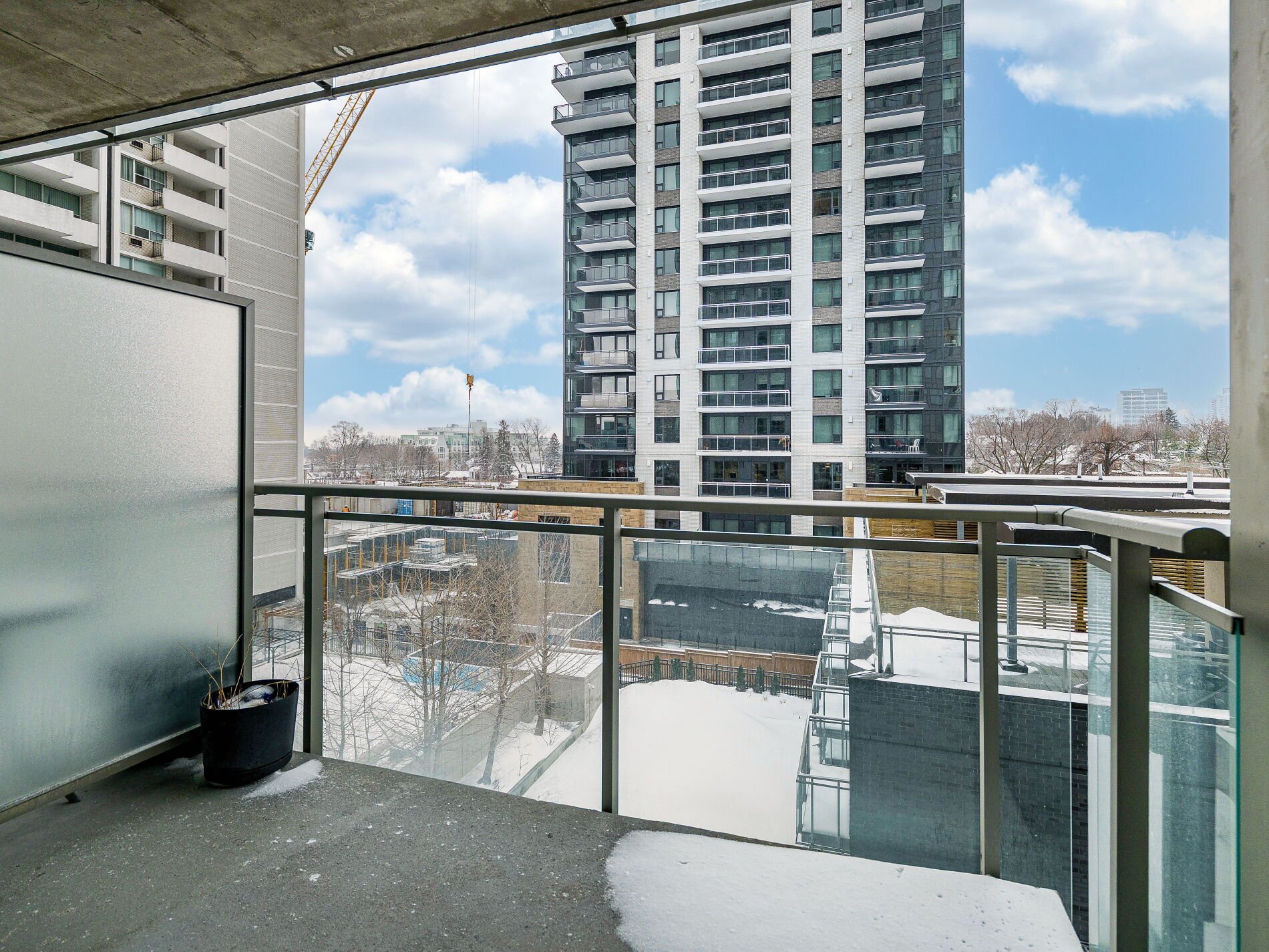 83 Redpath Avenue 407, Toronto C10, ON