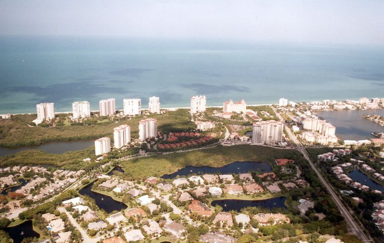 Bay Colony