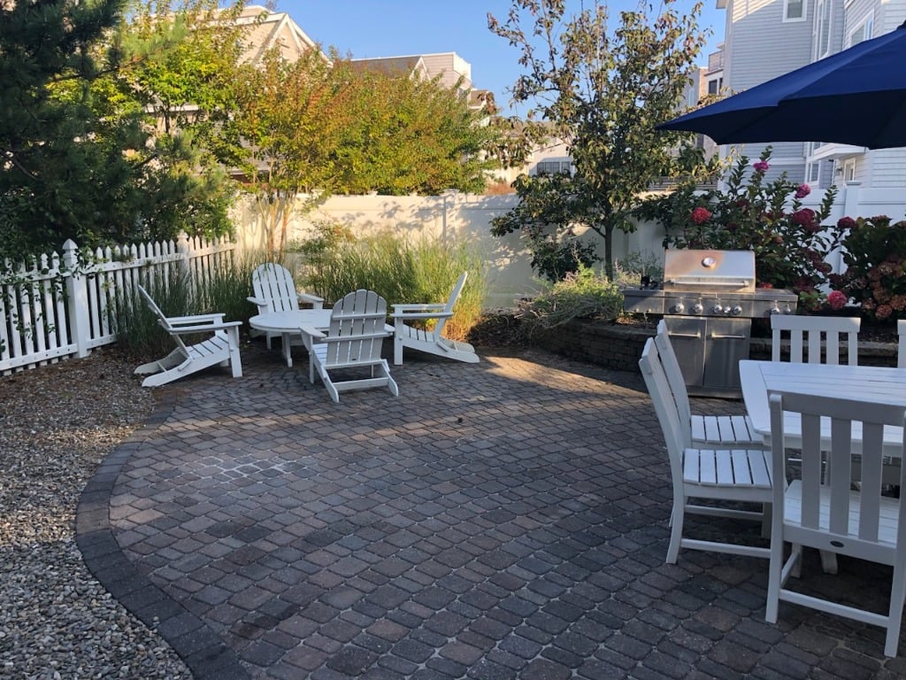 1409 S Beach Avenue
