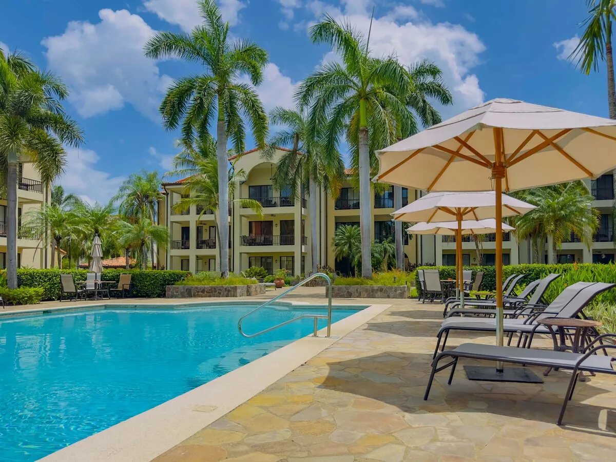 Pacifico Townhouse #101