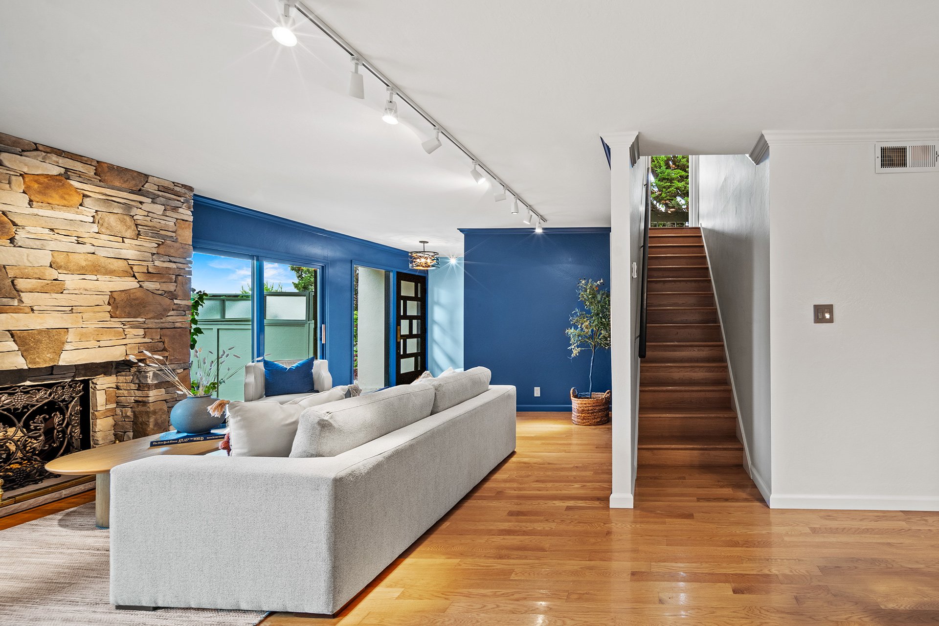 Carmel Townhome Living - 95 High Meadow Lane