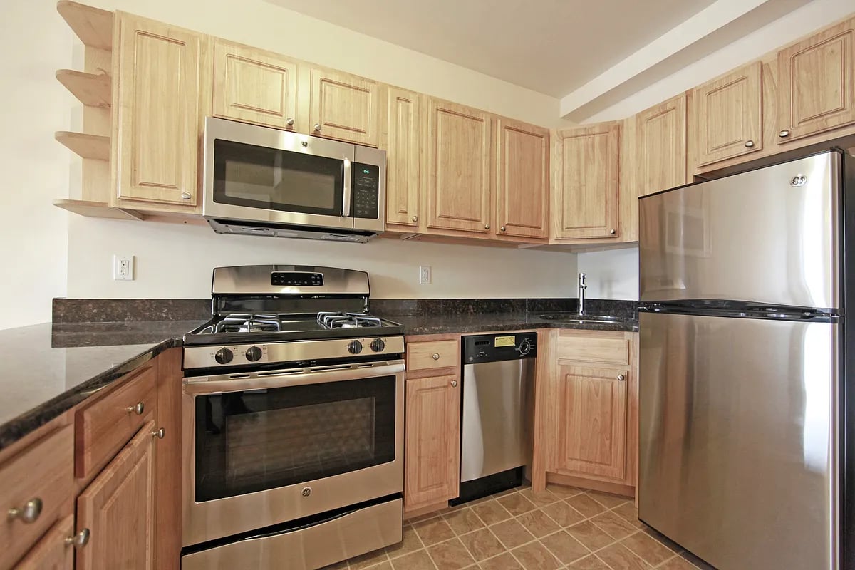 Sterling Place between 5th and 6th Ave