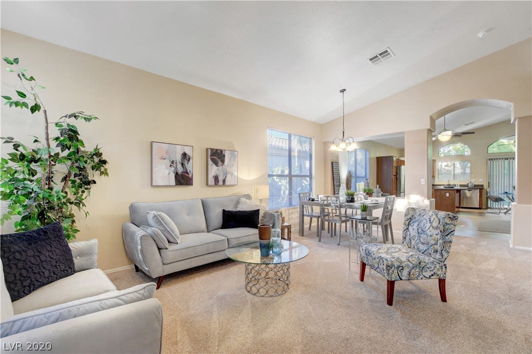 6136 Sandstone Mesa Dr