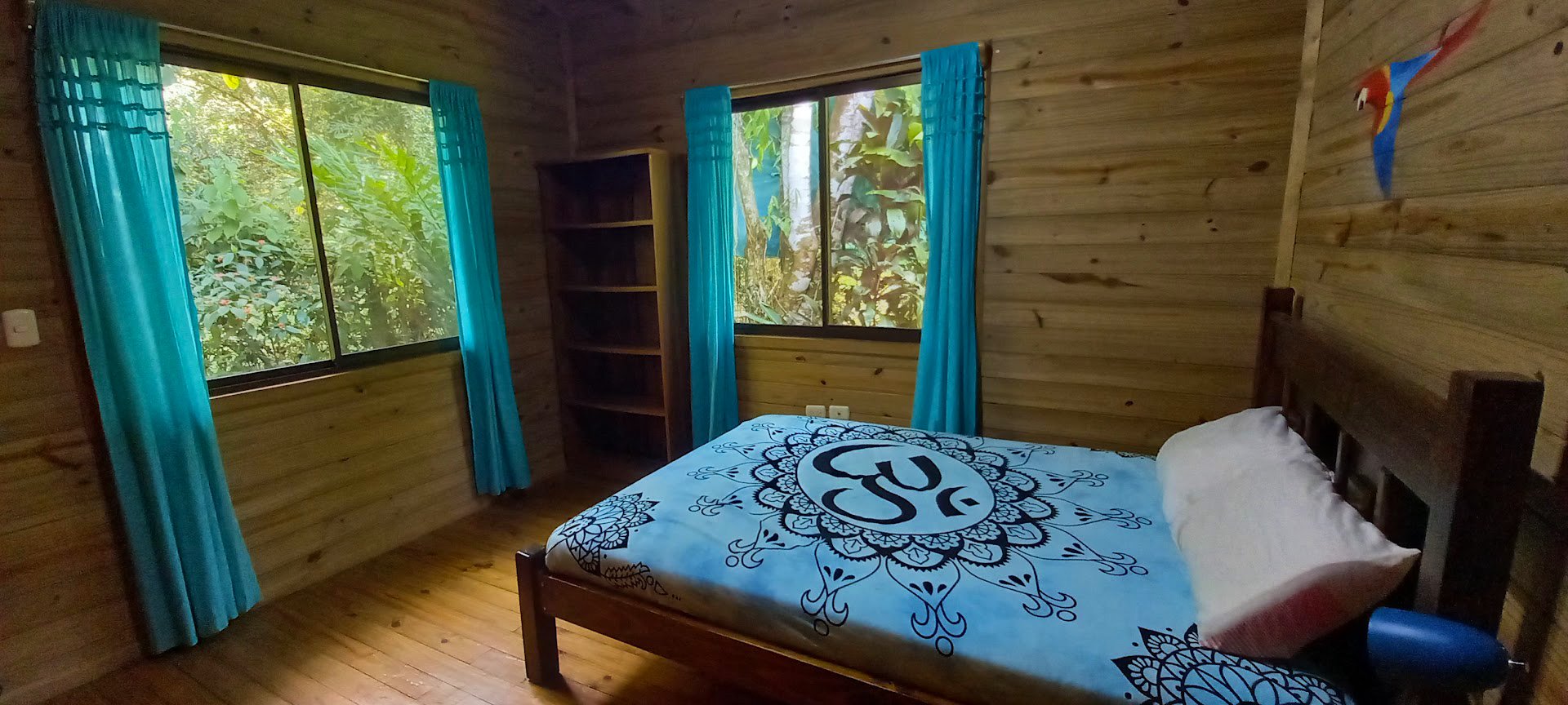 8 Cabinas with Swimming Pool on Lush Jungle Property | Uvita