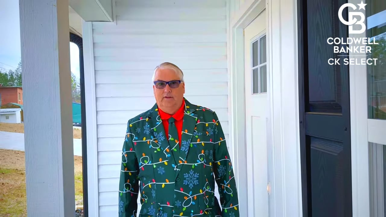 Home Hunter Haha Shorts: Real Estate will have you laughing in less than 60 seconds!