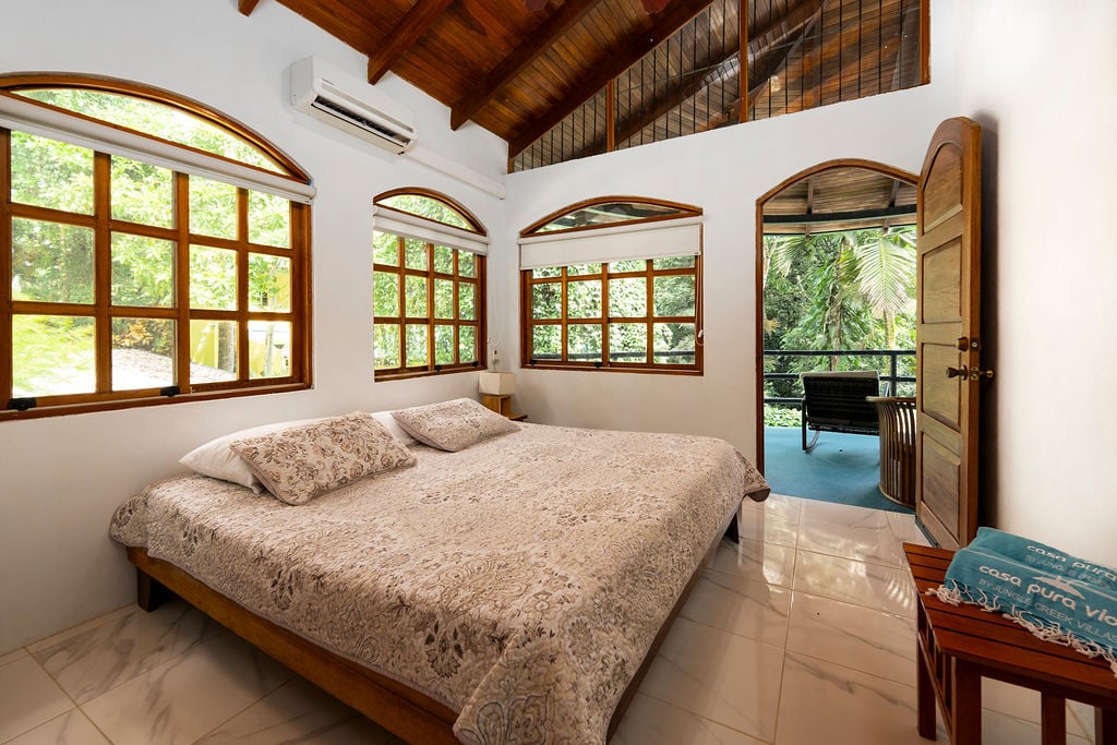 CASA PURA VIDA – MANUEL ANTONIO 3 BEDROOM HOME