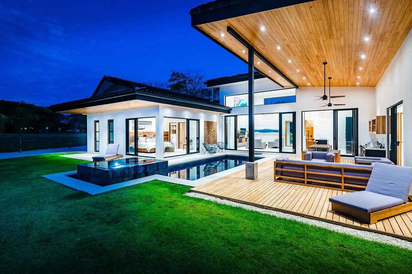 Casa Amici | Luxury Single-Level Designer Home Steps from the Beach in Hacienda Pinilla