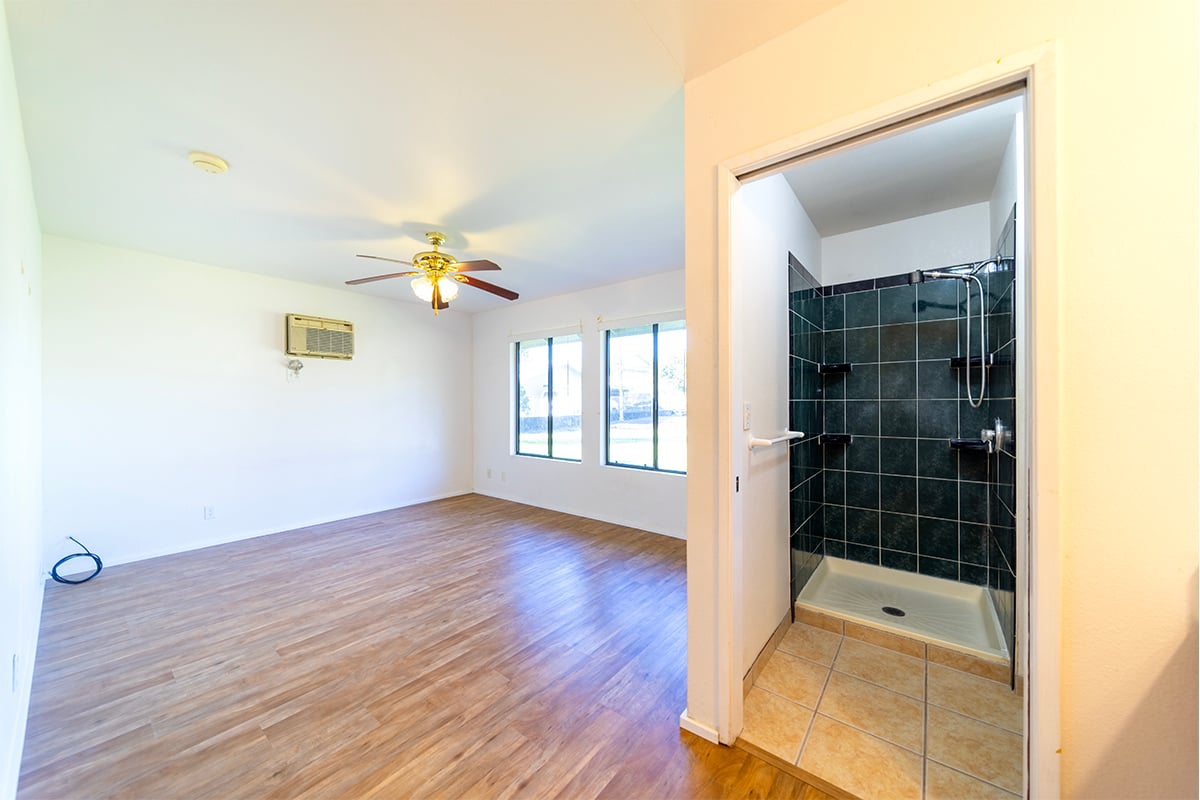 20 Naniakea St., Hilo HI