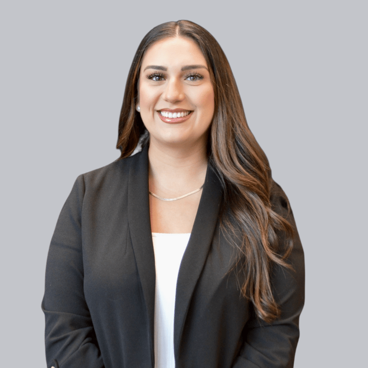 Yessenia Elizondo Fort Worth, TX Real Estate Agent Headshot