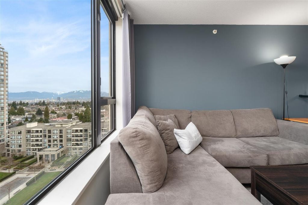 7063 Hall Ave, #1508