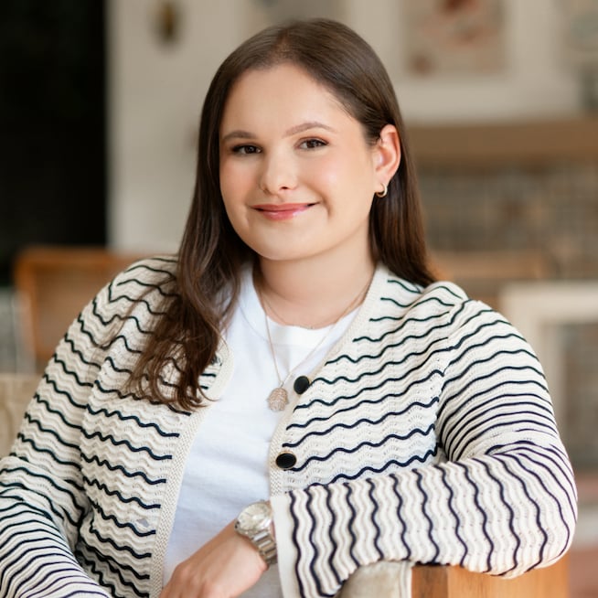 Alex Soriano Beverly Hills, CA Real Estate Agent Headshot