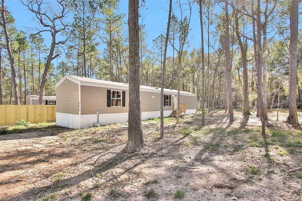 8636 Yellow Poplar Ln
