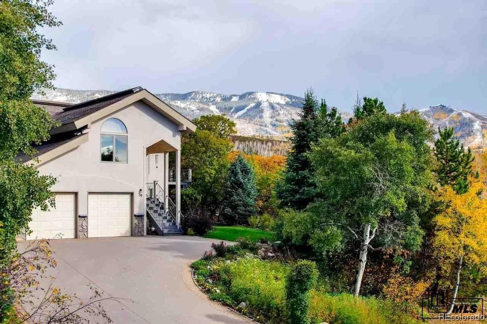 30 Alpine Dr