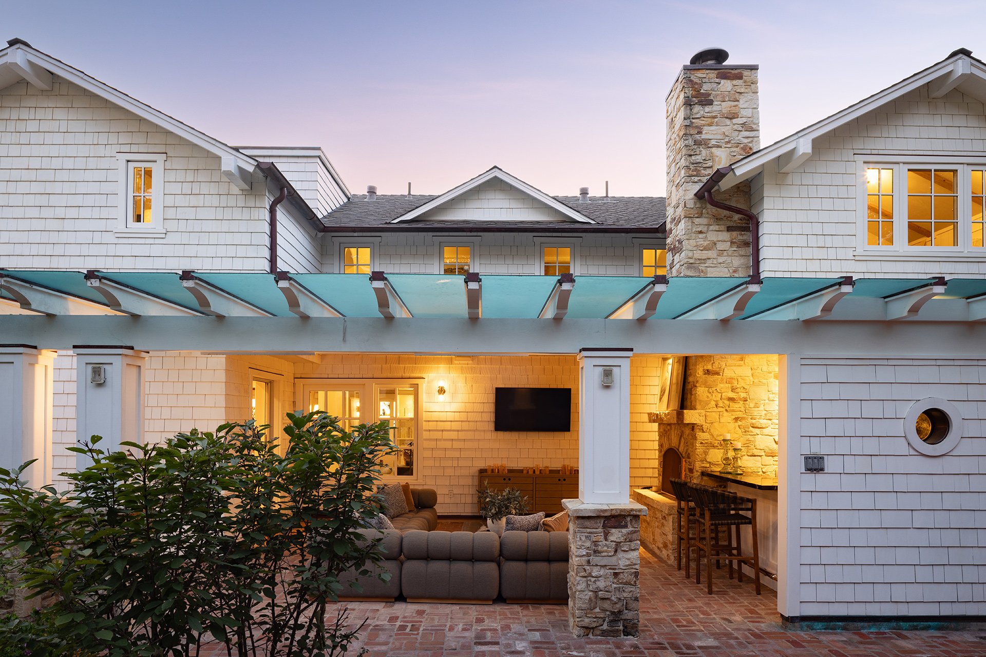 Spacious Golden Rectangle Residence