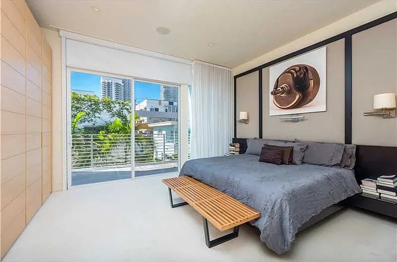 312 Jefferson Ave #5