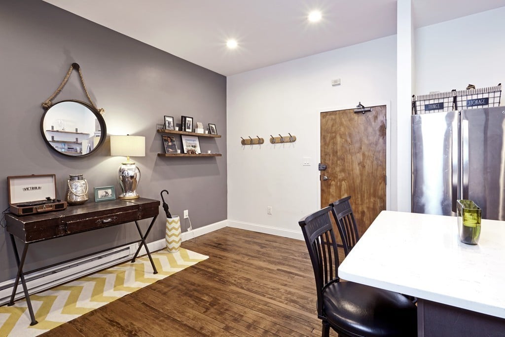 287-295 Hanover St #5-5