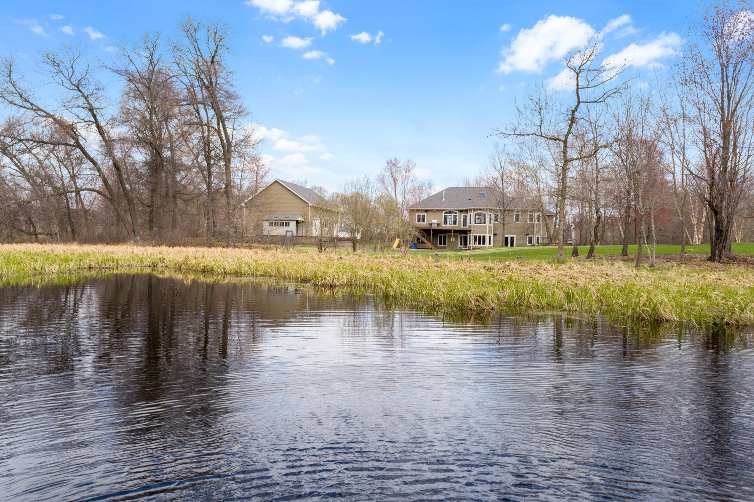 Exquisite Custom Built Rambler on the Refuge Golf Course