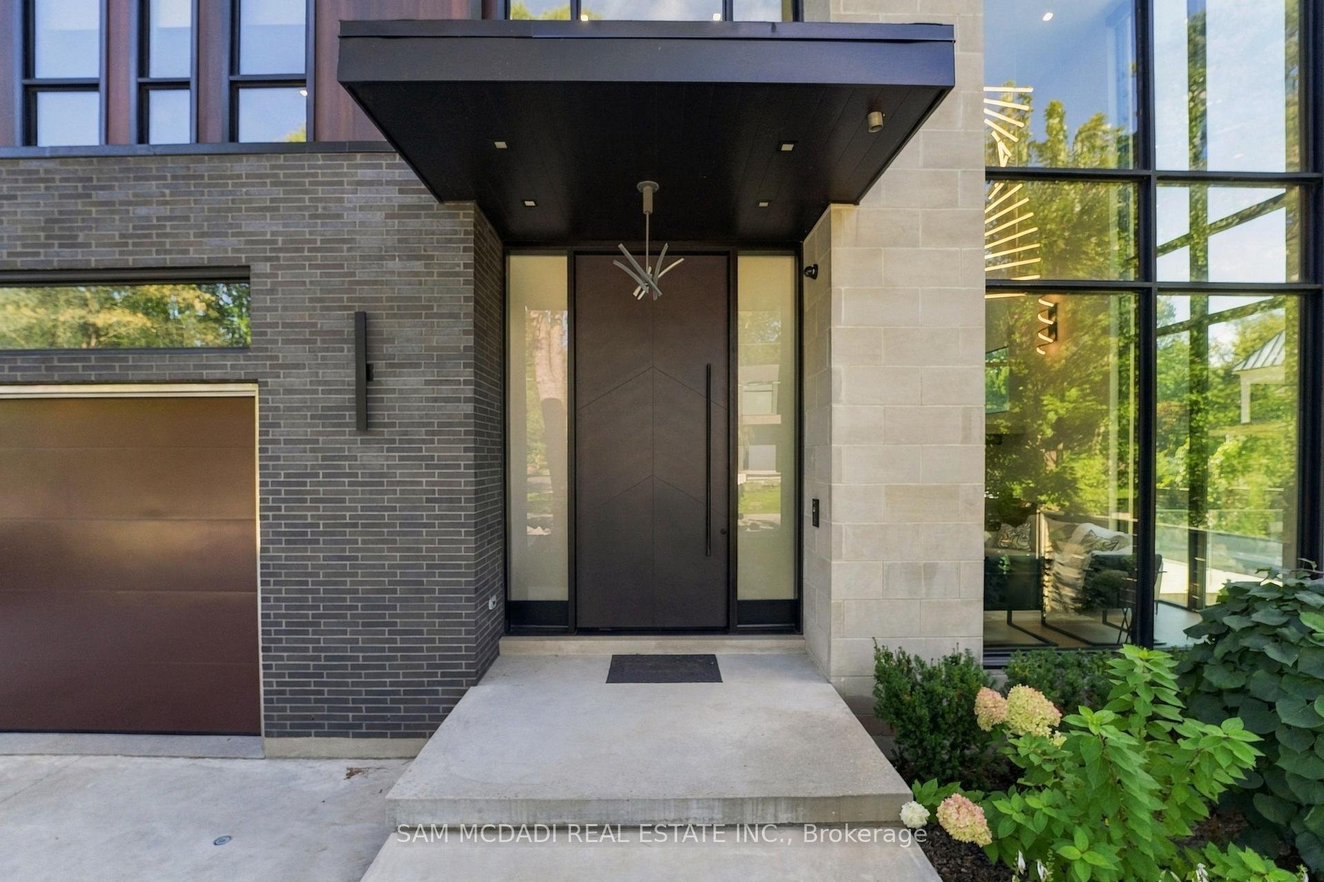 112 Elton Park Road