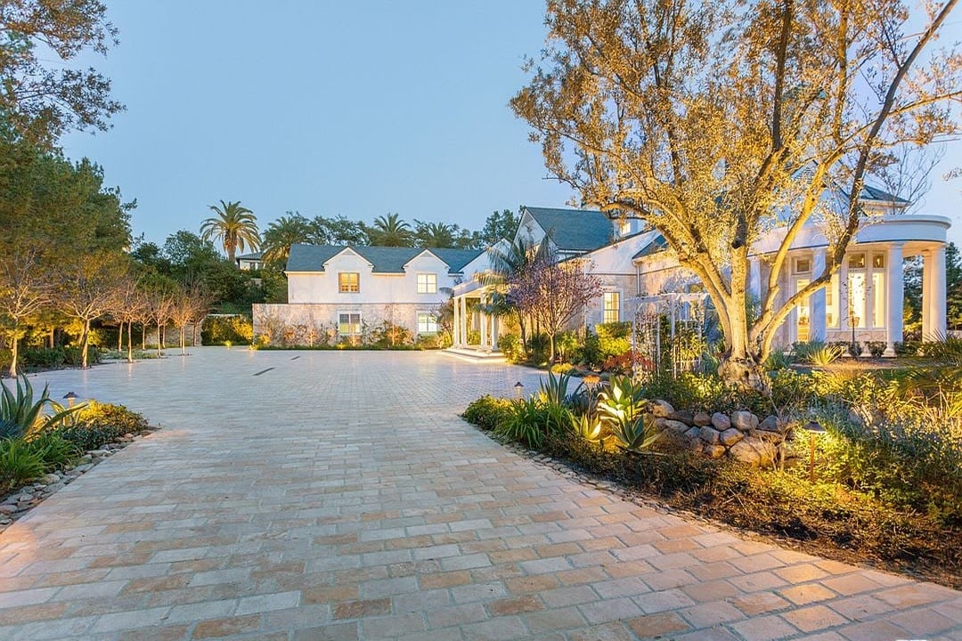 Verdant Chateau