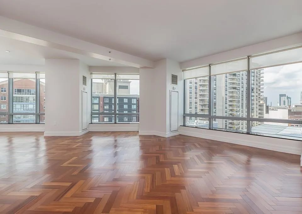 1 Avery St APT 17A