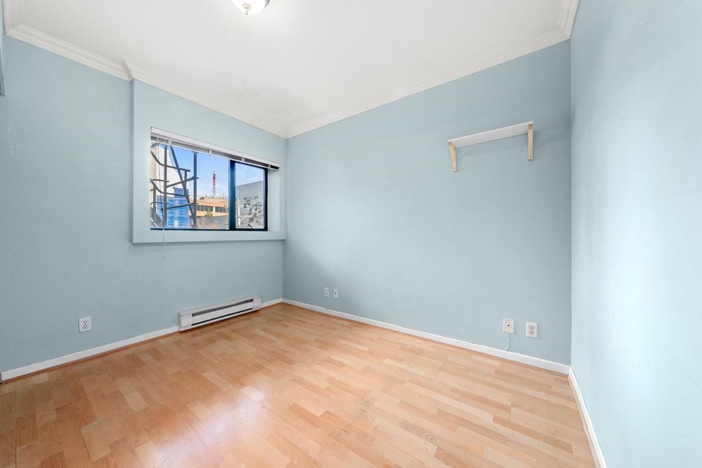 1688 Cypress St, #307