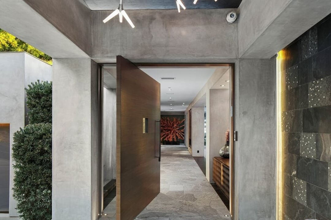 Nova Heights, Loma Vista Dr, 90210