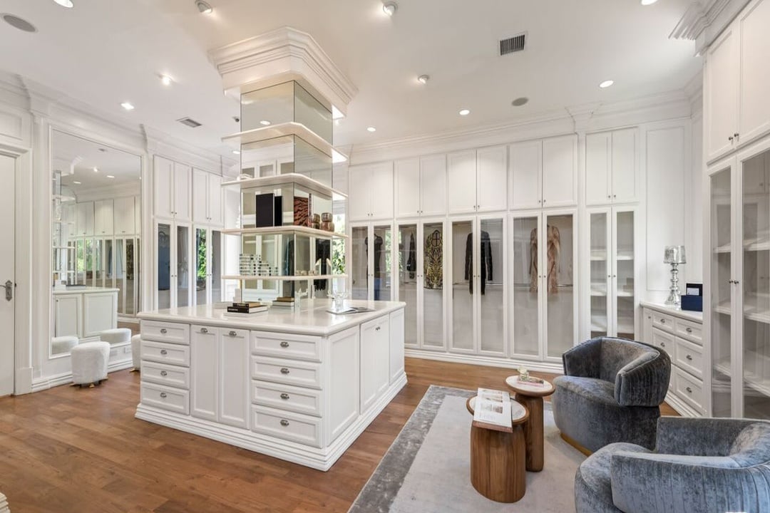 Infinity Opulent