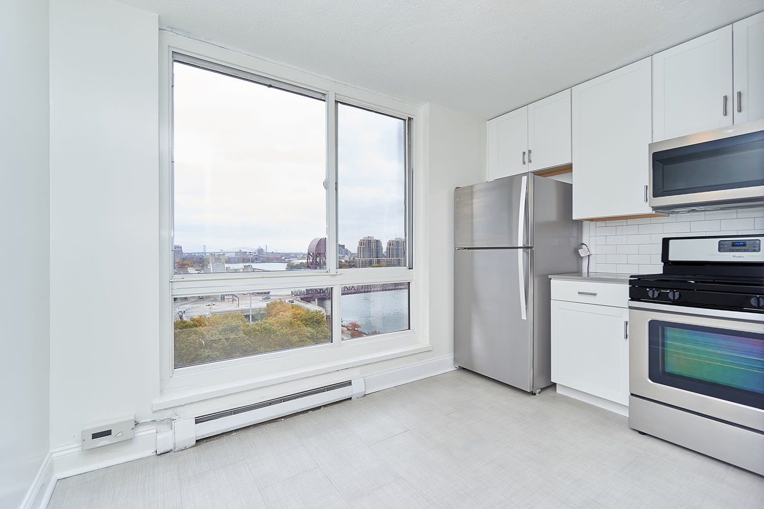 580 Main St, Unit 1318