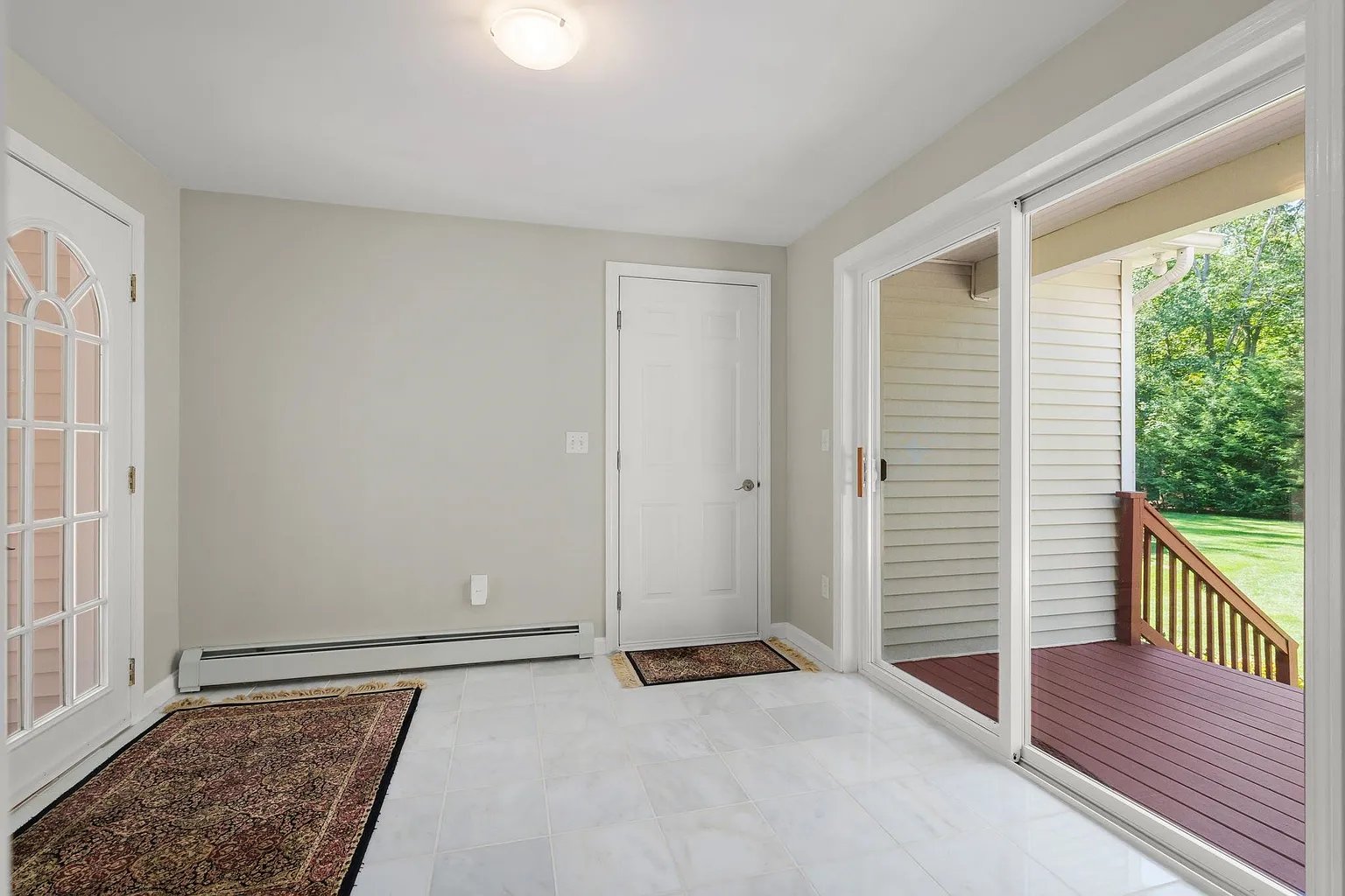 2 Brookside Ln