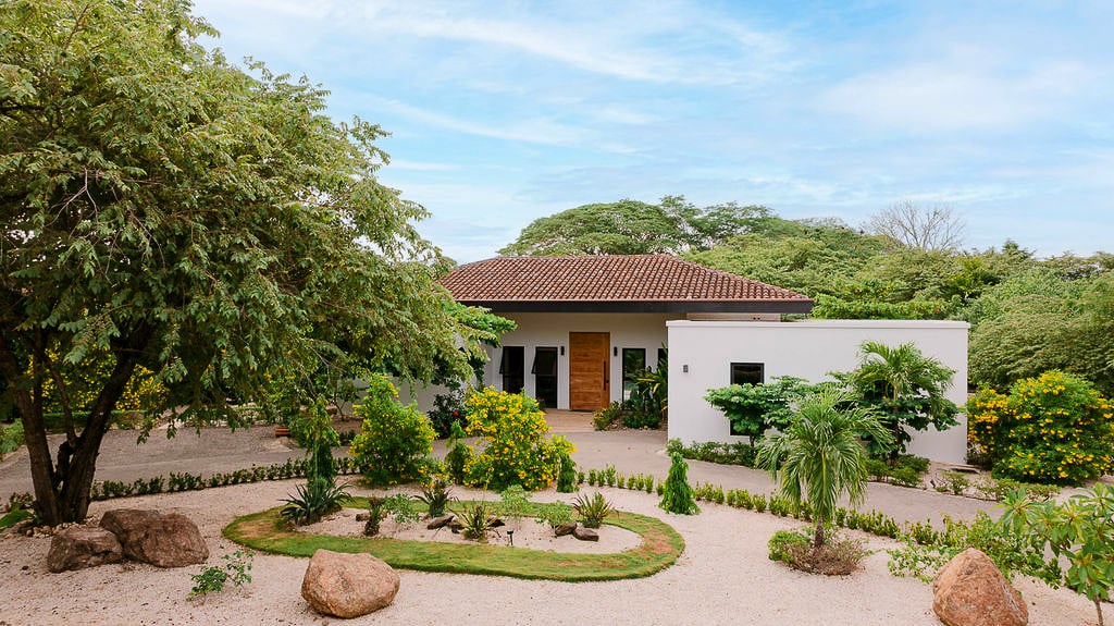 Casa Julia | Luxury Estate with Guest House & Two Private Pools in Hacienda Pinilla