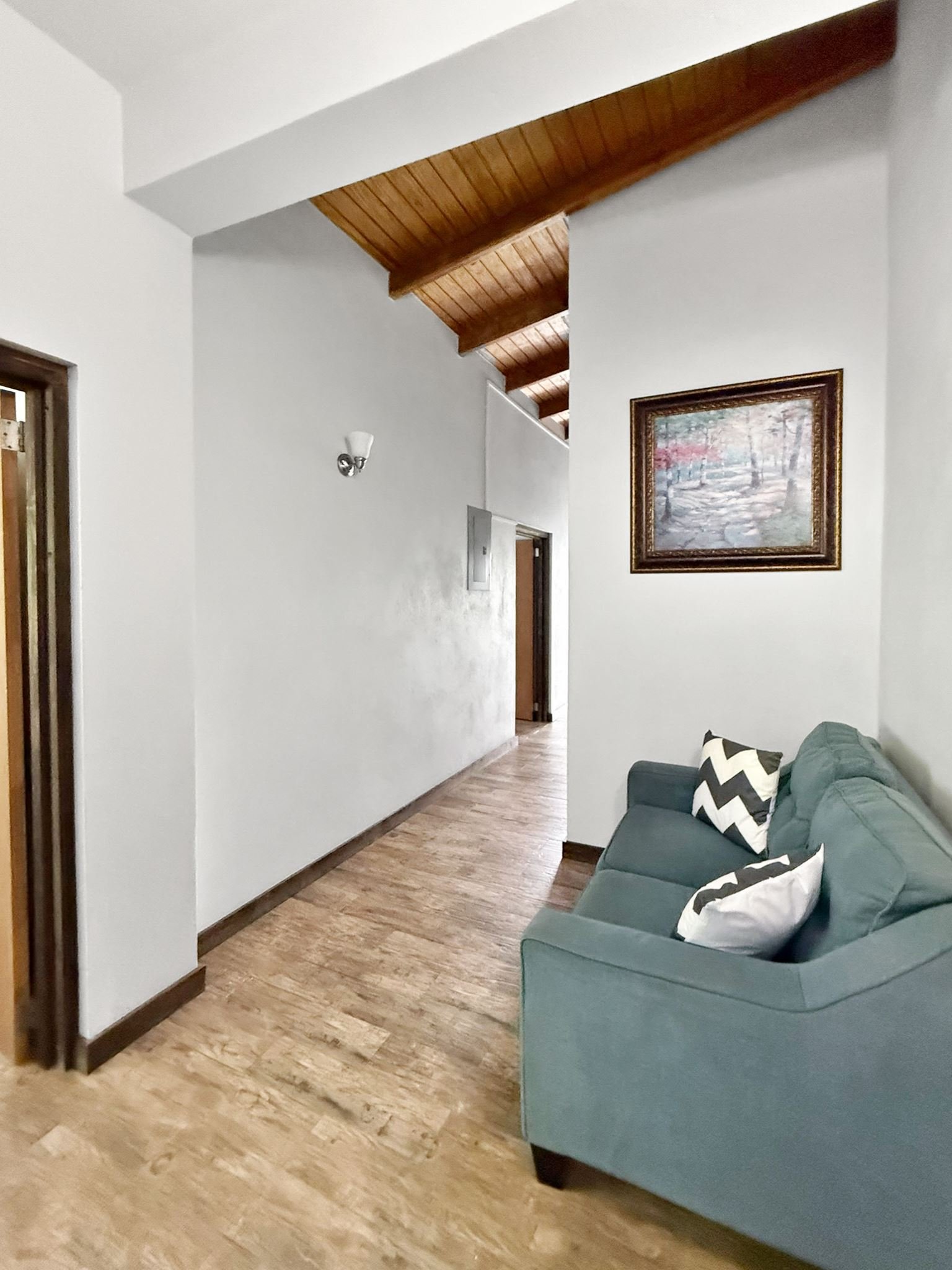 1051 Mount Healthy 2 Bedroom Townhouse