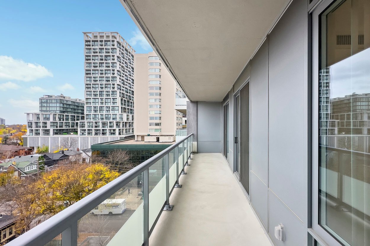 25 Holly St Unit: 708