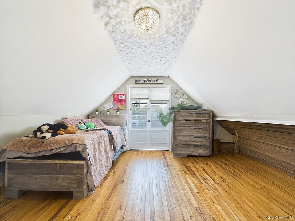 554 South 8th Street