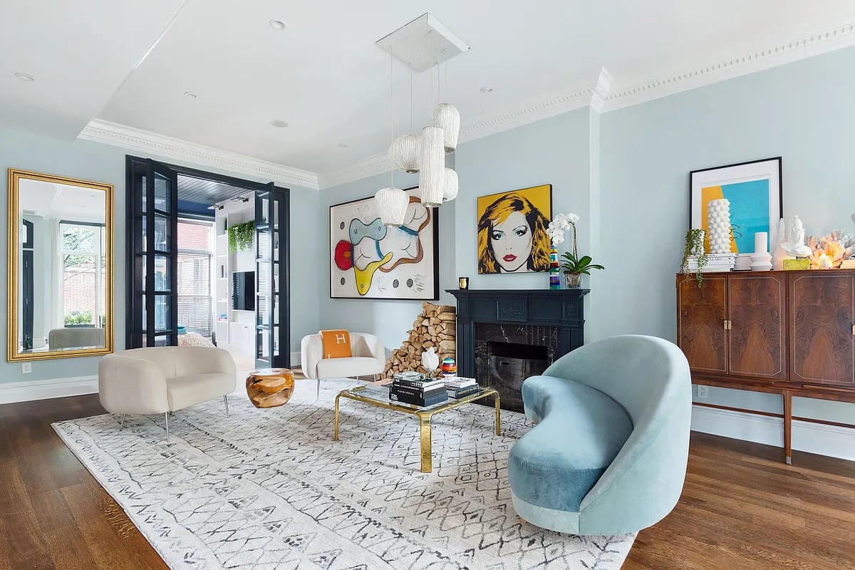 208 West 11th Street 