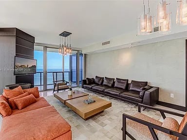 17001 Collins Ave # 2508