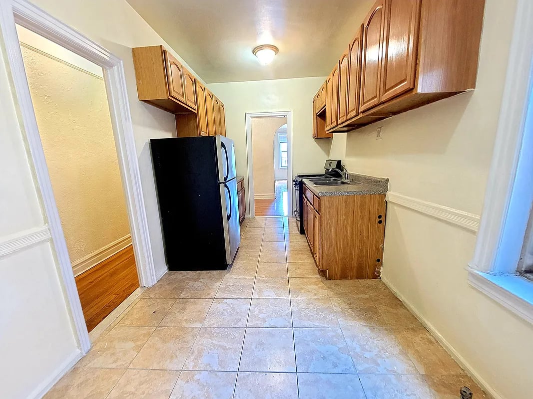 2345 Ocean Avenue #1P