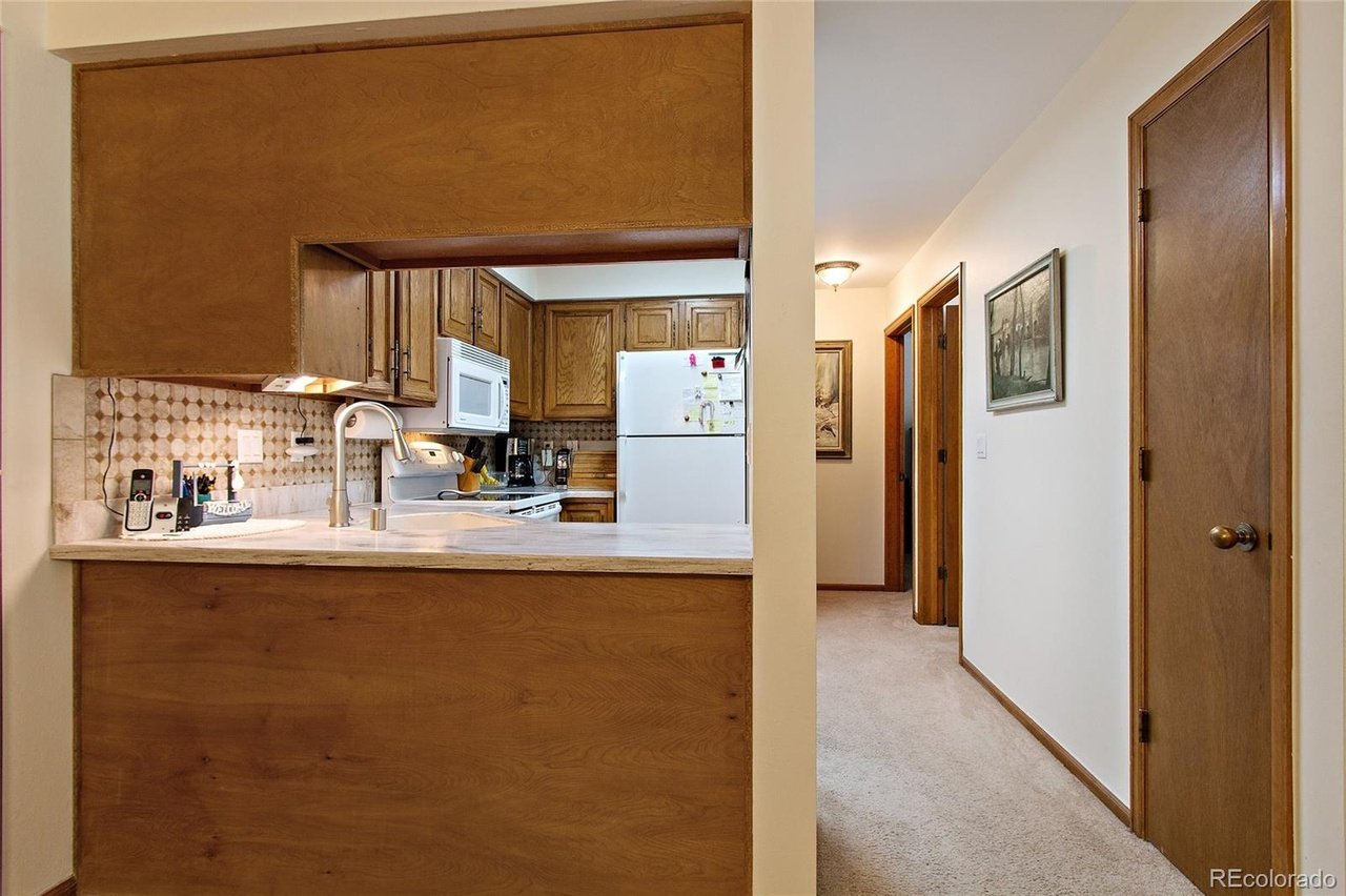 31270 John Wallace Road Unit# 208