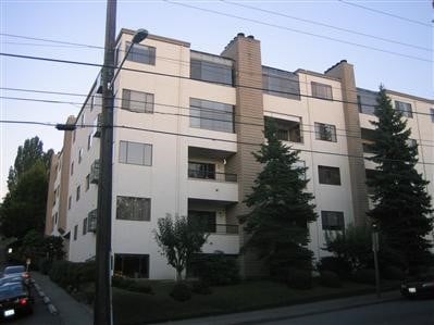 9710 5th Avenue NE #506