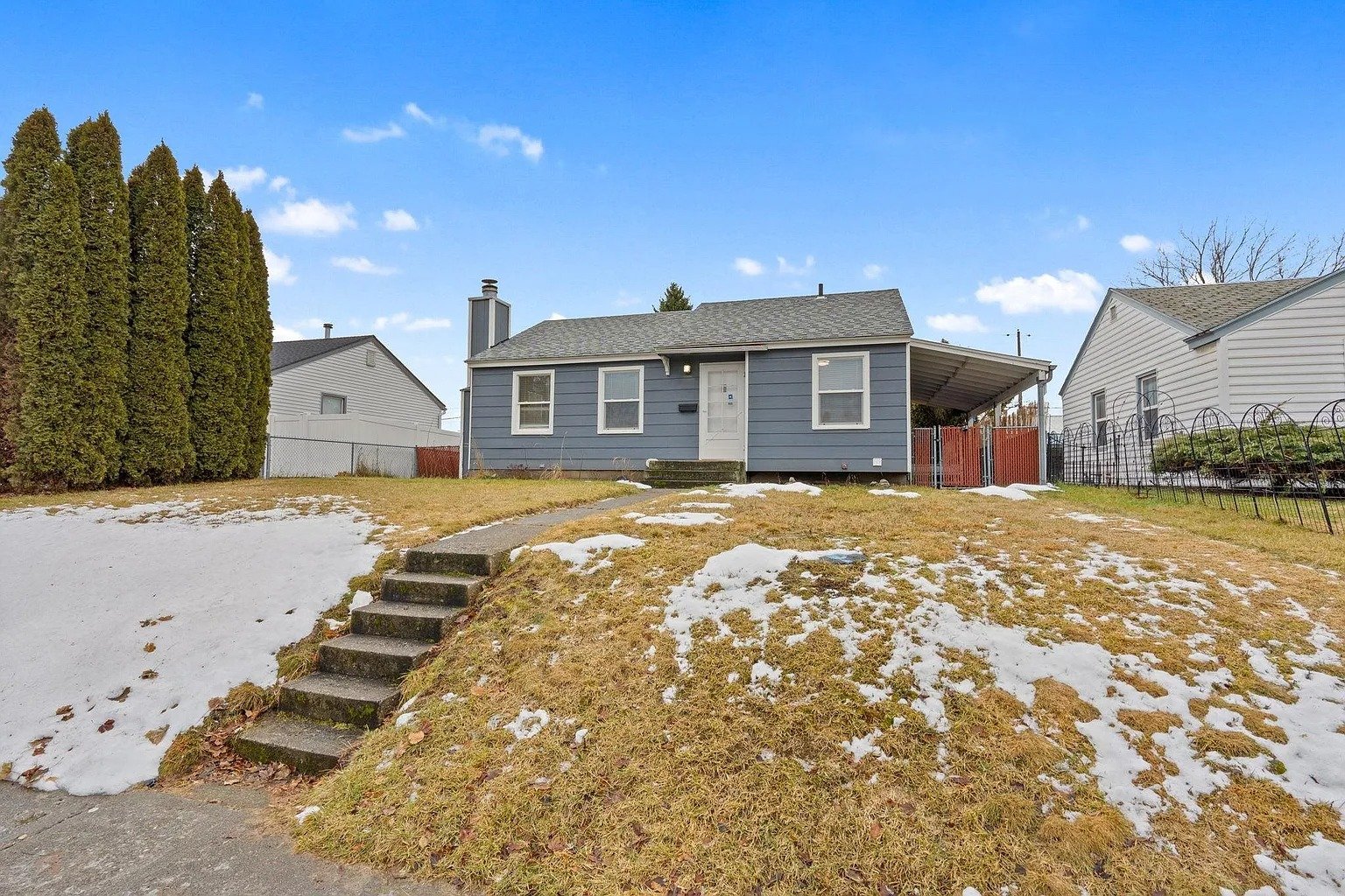 2417 W Sanson Ave