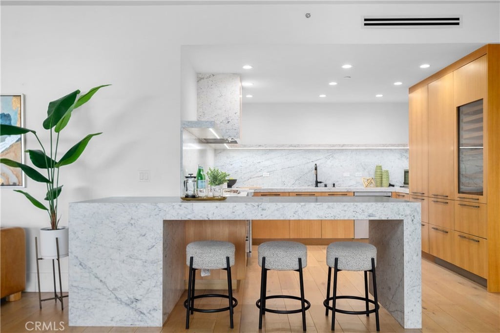 6250 Hollywood Blvd, #14F